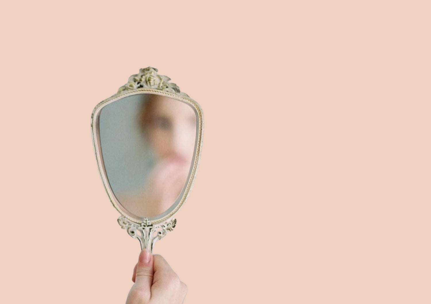 Benessere Analogico: il trend beauty 2025 che invita alla lentezza e alla disconnessione